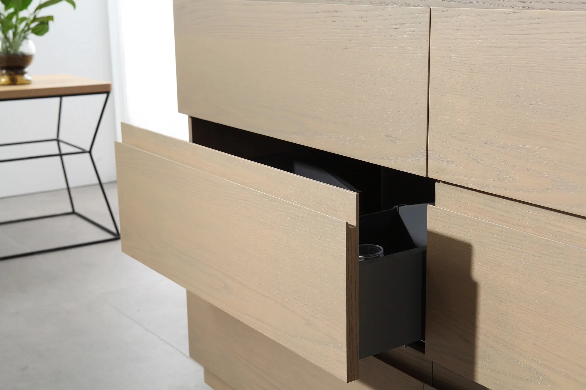 Modena Luxury Vanity (42"-72") 8 Modena Luxury Vanity (42"-72")
