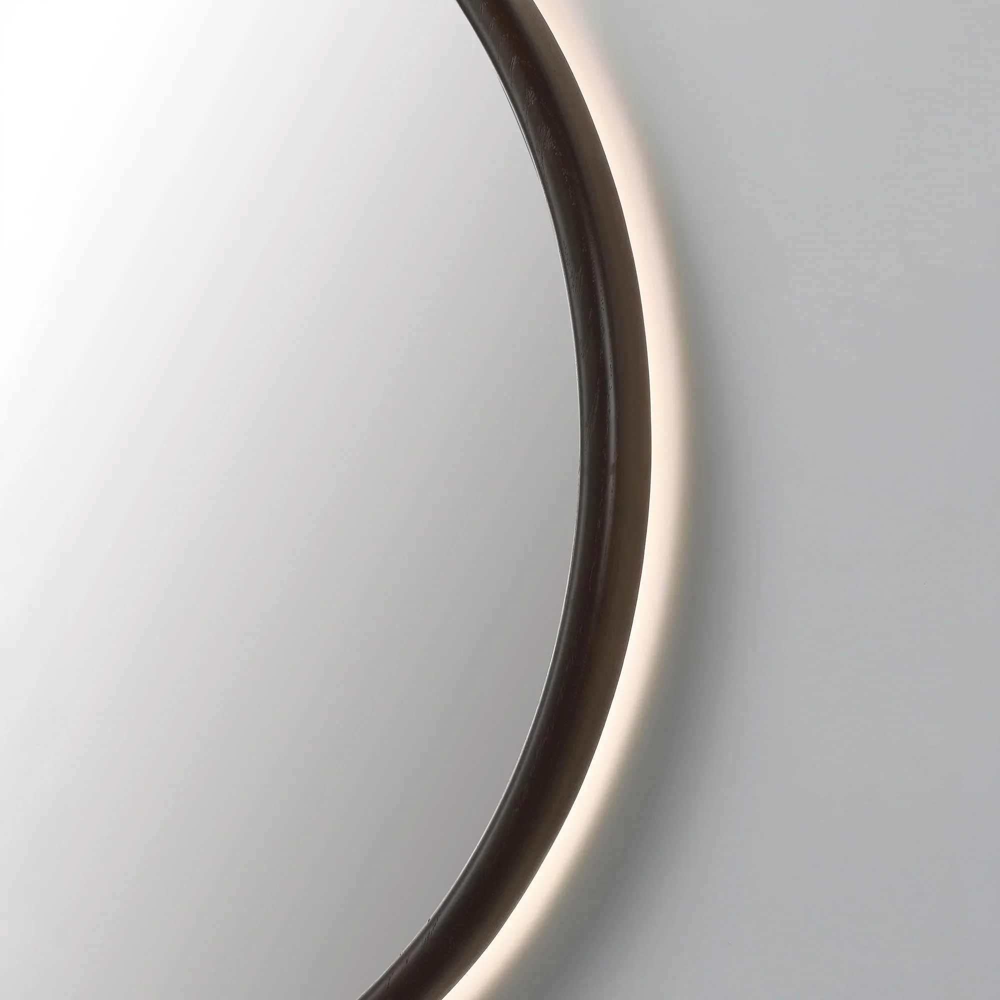 Solenne Halo LED Mirror 14 Solenne Halo LED Mirror