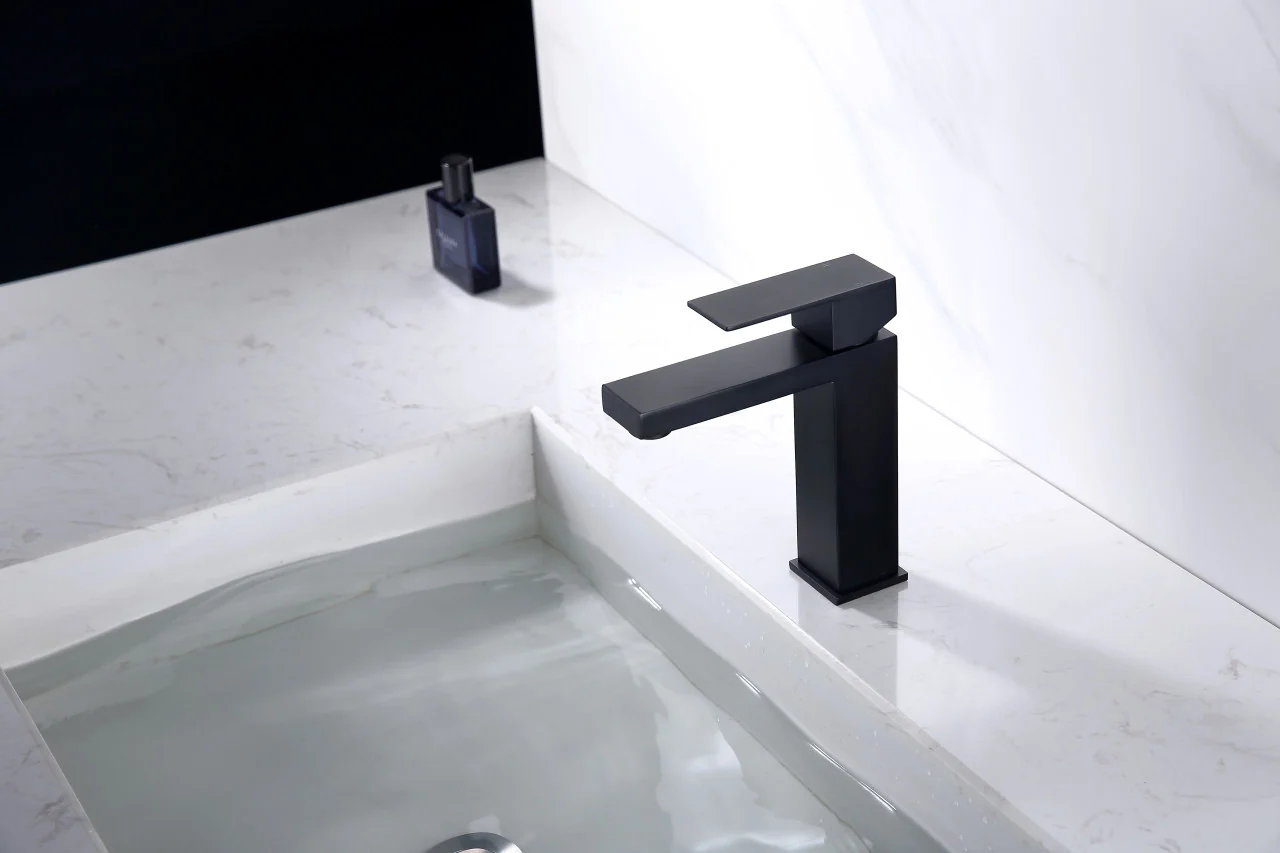 Ratel Angular Modern Single Lever Faucet (Black/Chrome/Brushed Nickel)